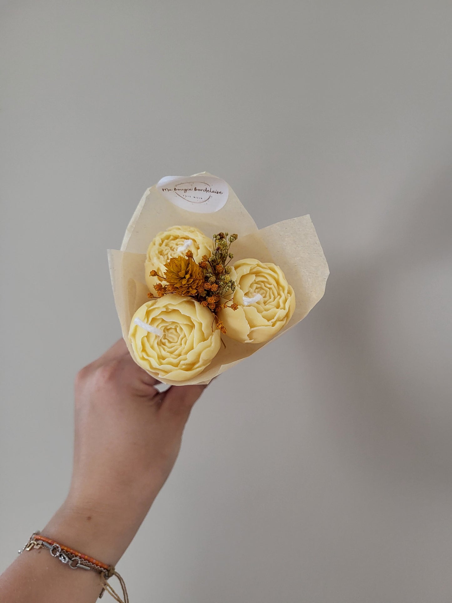 Bouquet de fleurs en bougies