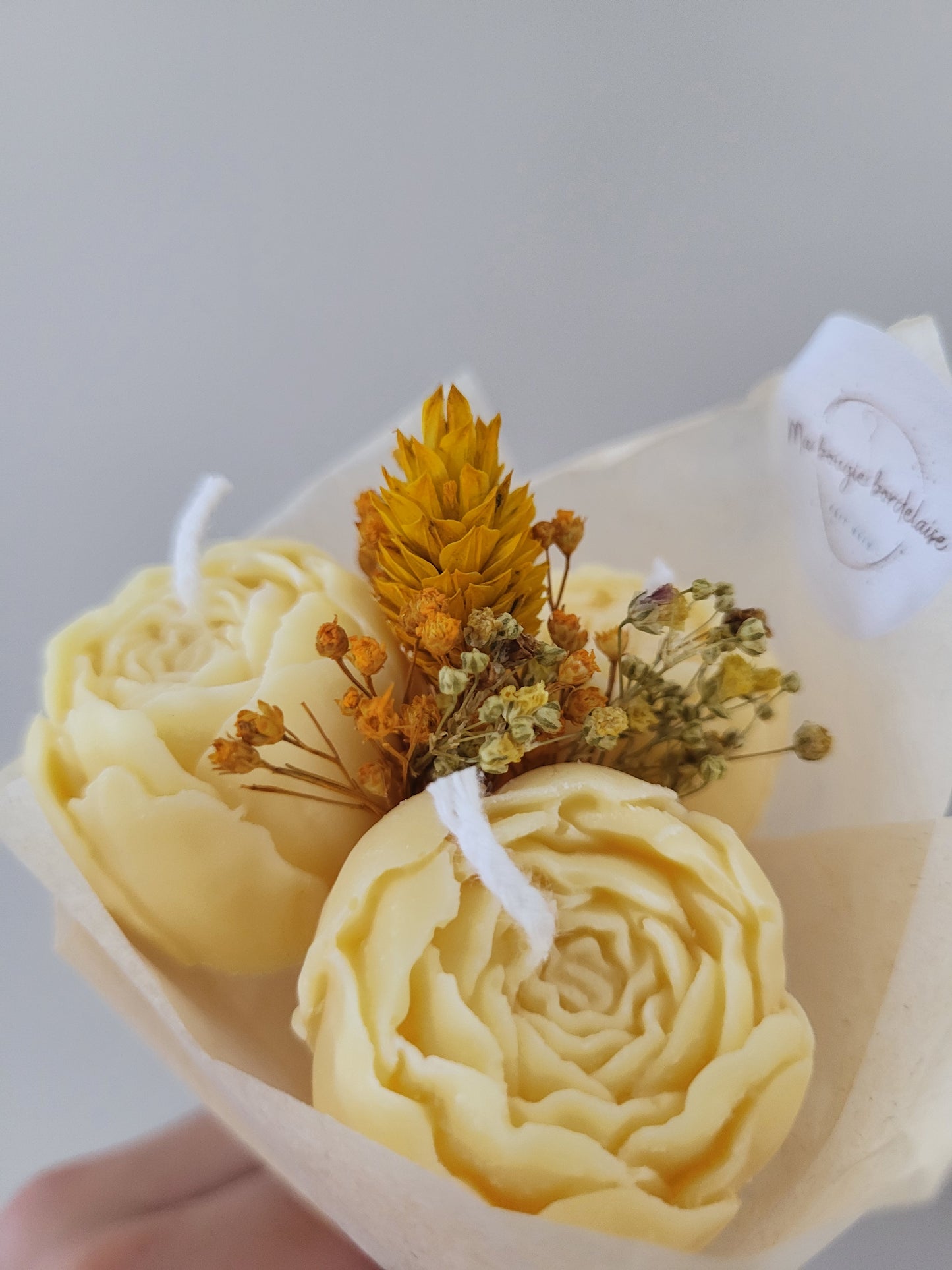 Bouquet de fleurs en bougies