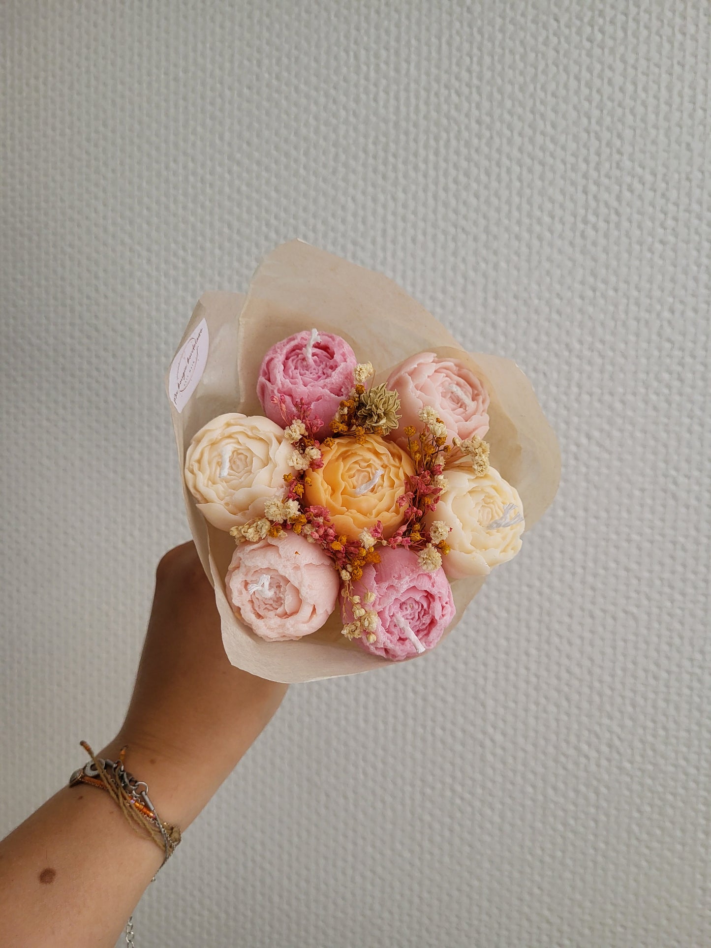 Bouquet en bougie 7 pivoines