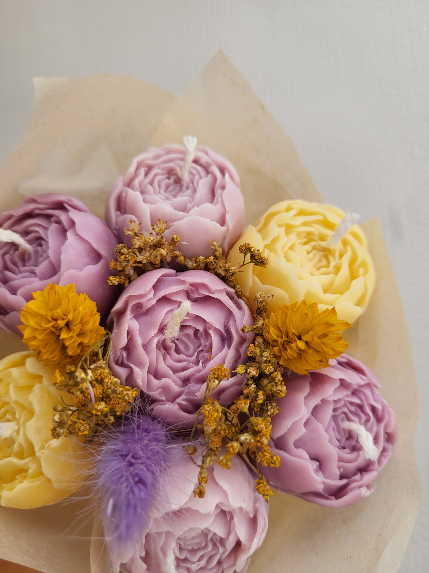 Bouquet en bougie pivoines
