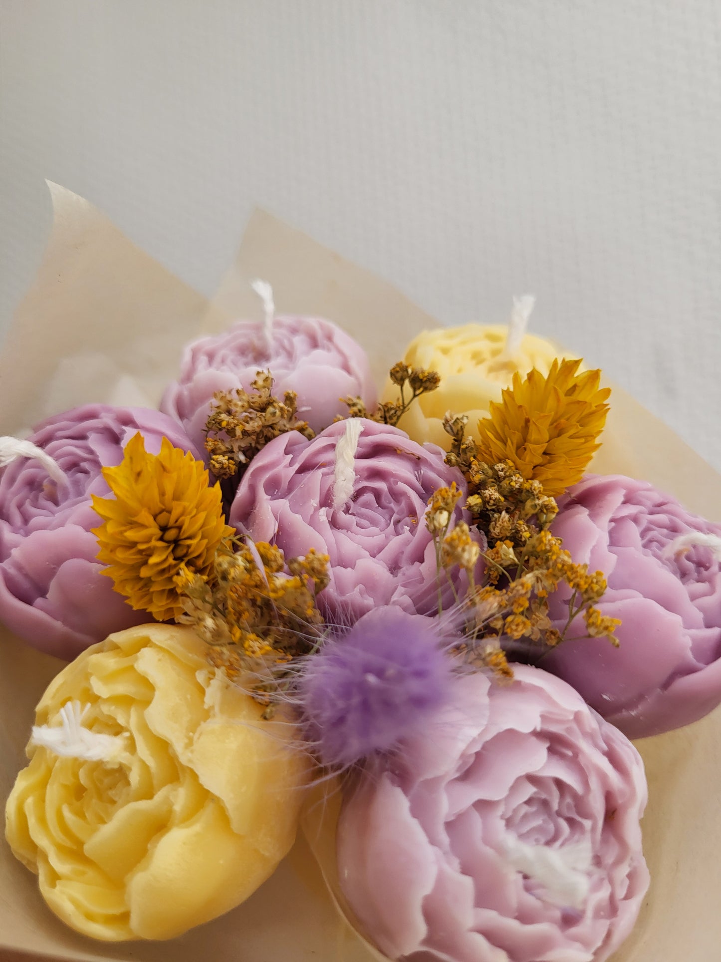 Bouquet en bougie pivoines