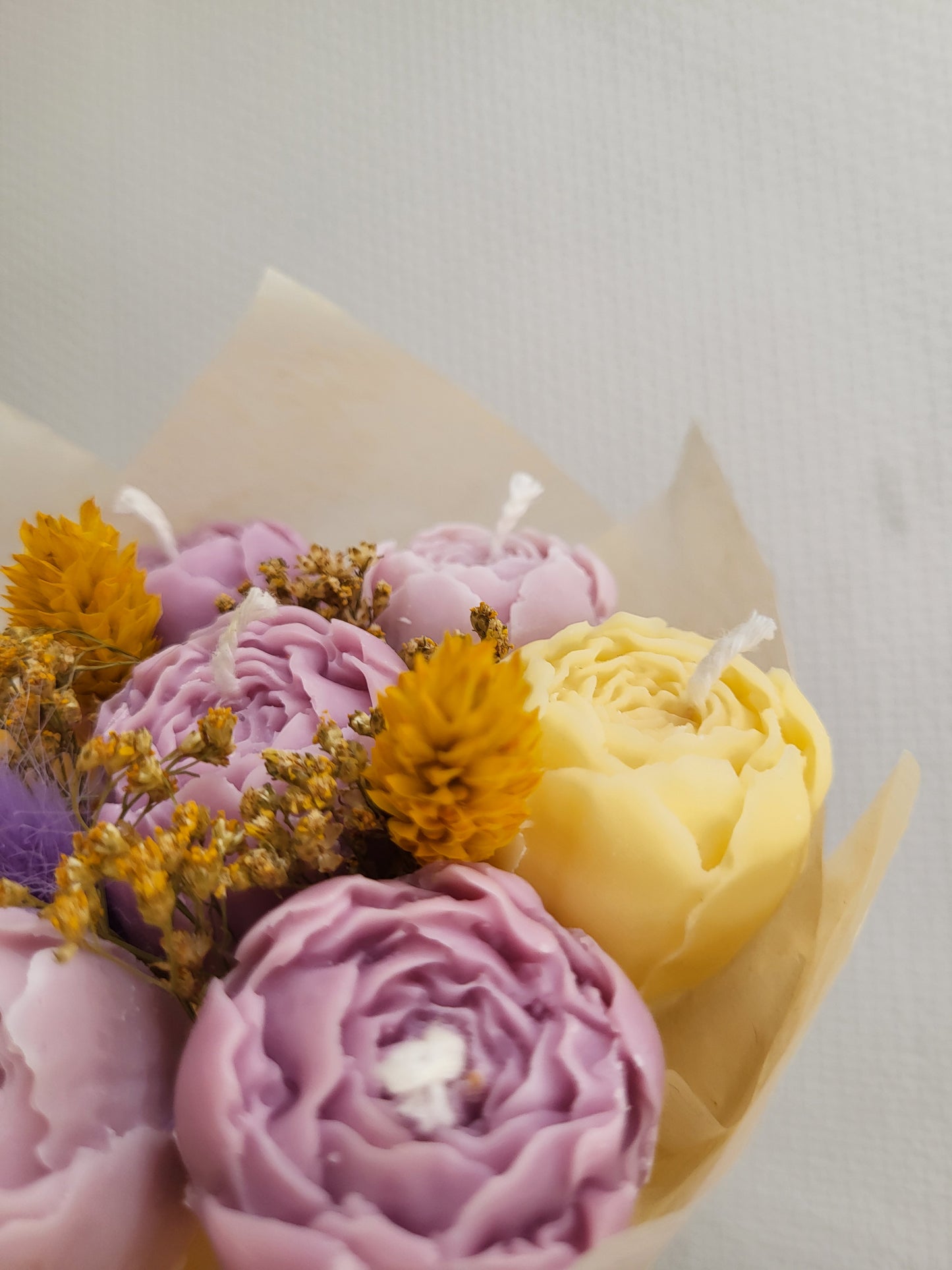 Bouquet en bougie pivoines