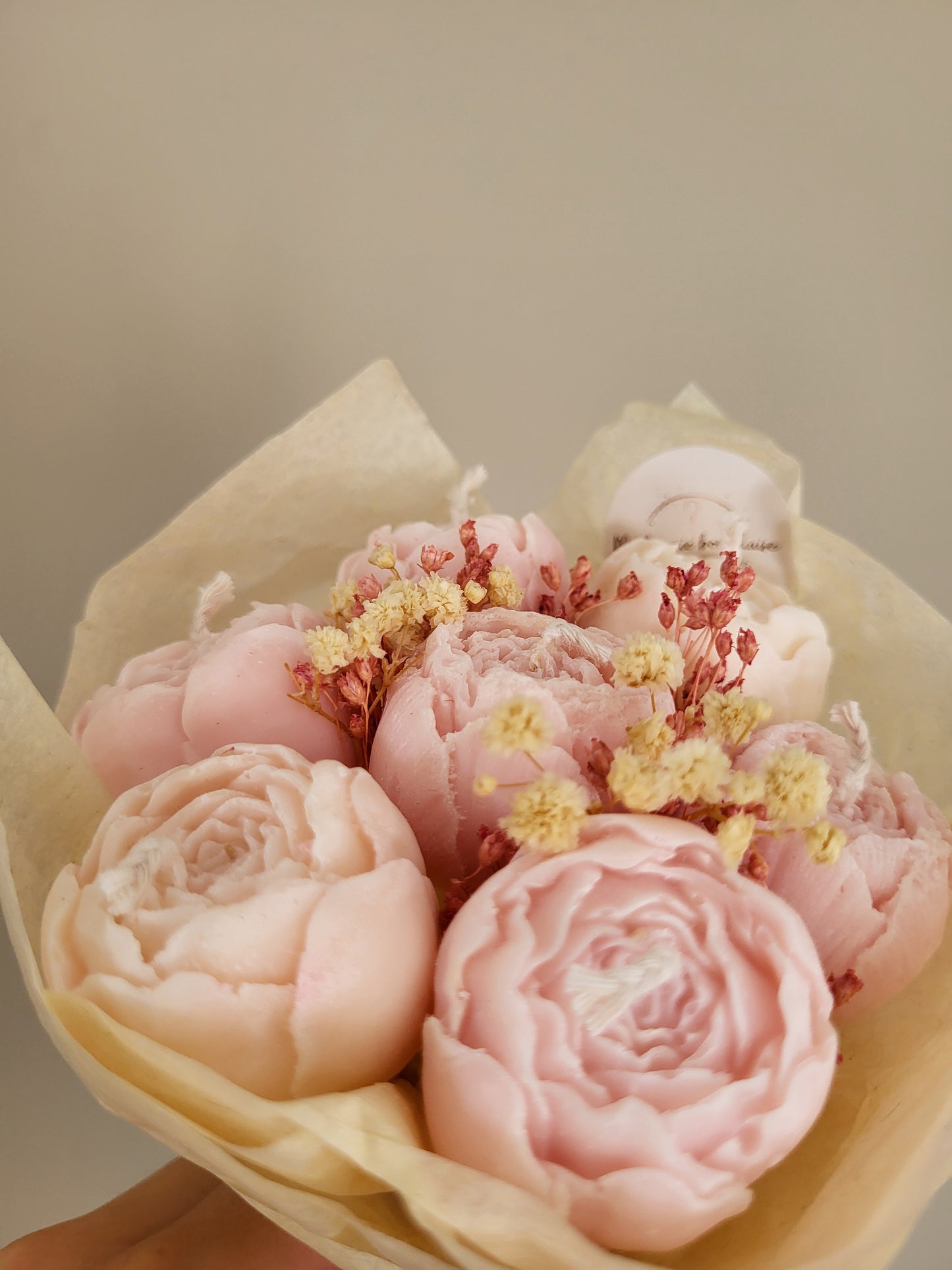 Bouquet en bougies pivoines
