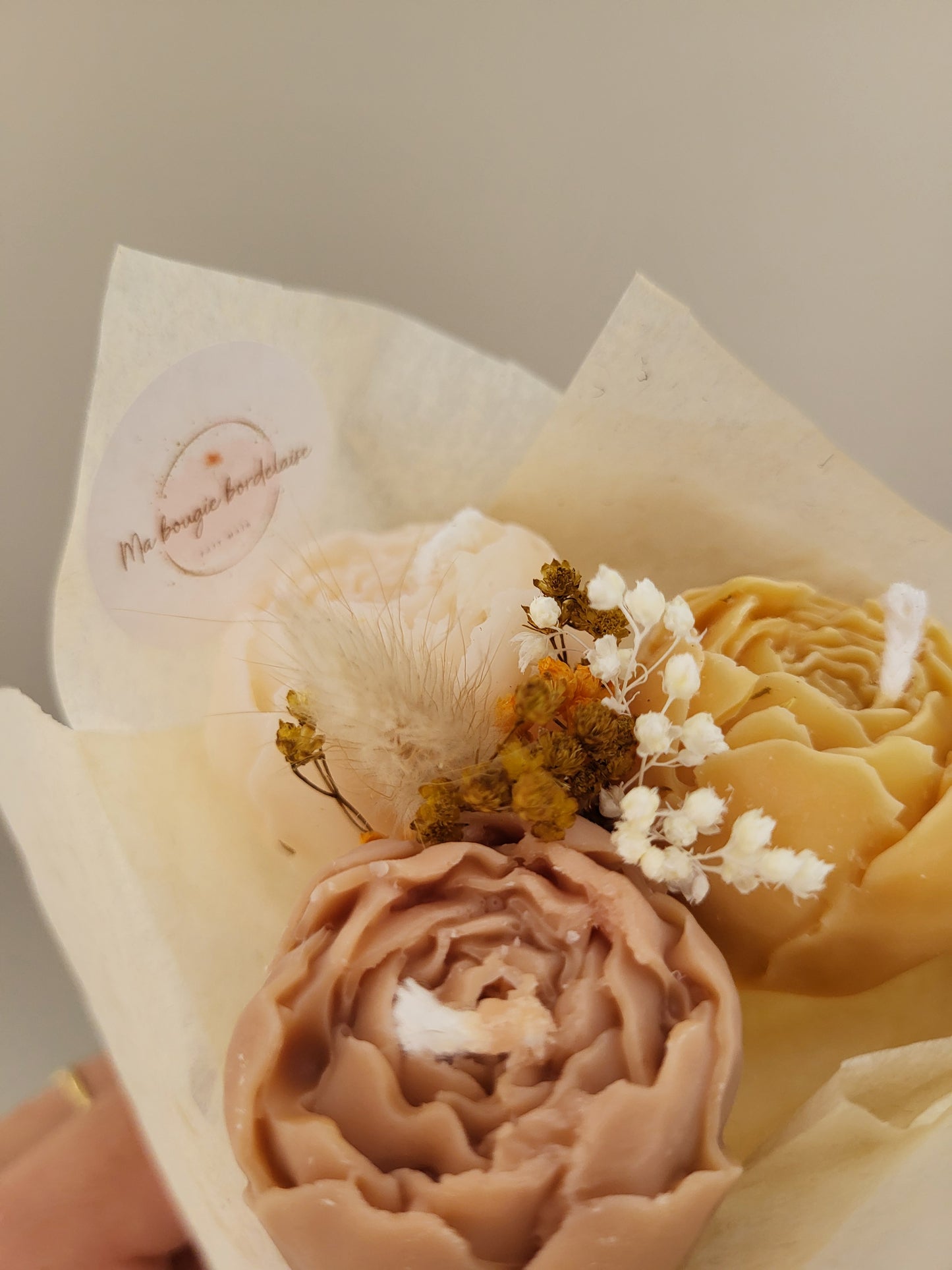 Bouquet de 3 pivoines en bougies - taille S (marron-bronze-blanc)