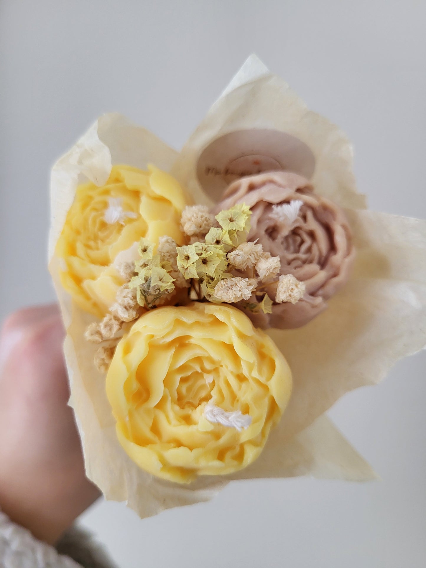 Bougie décorative - Bouquet de pivoines