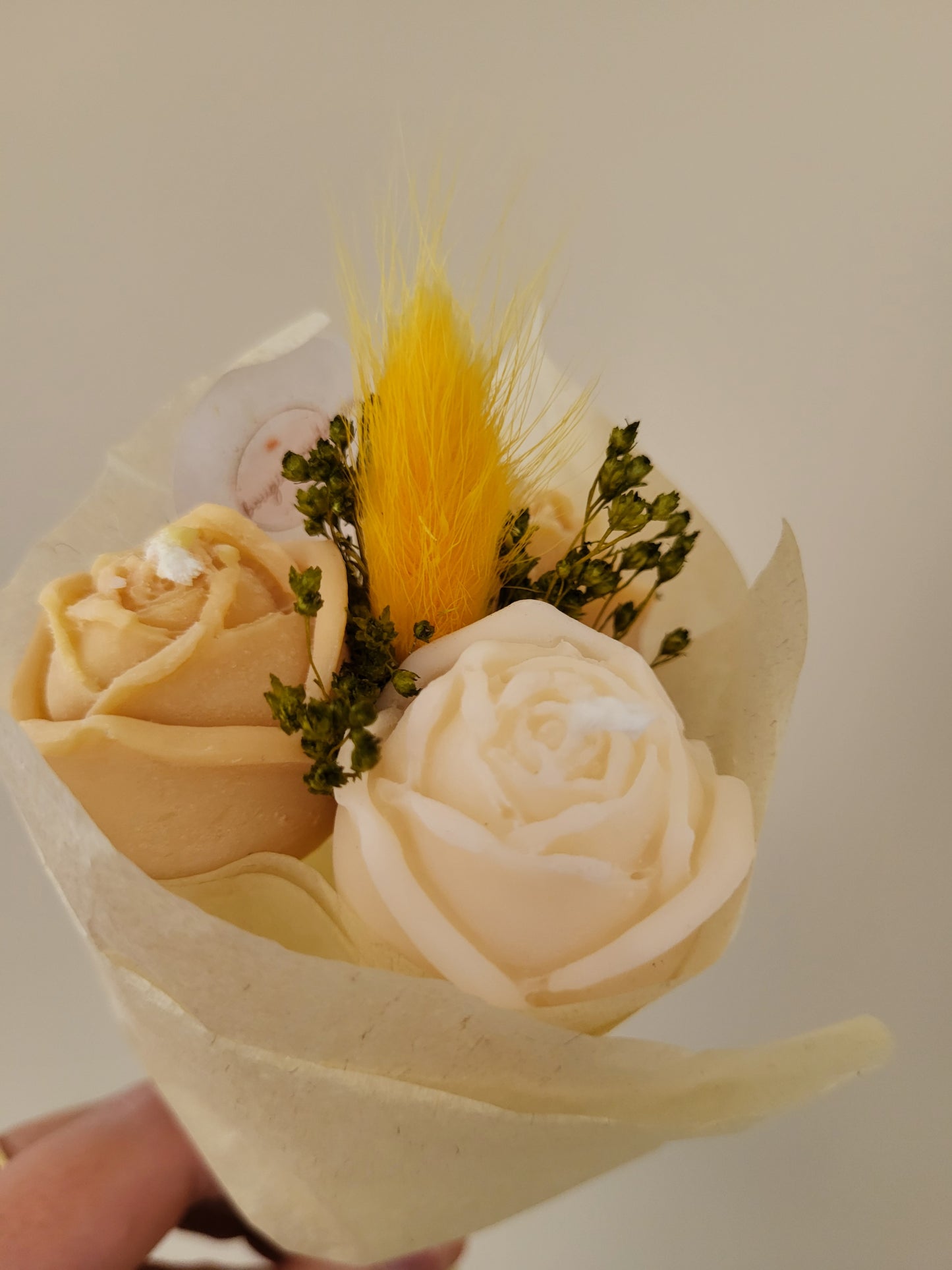 Bougie fleurie artisanale - Bouquet de roses en bougie fait main