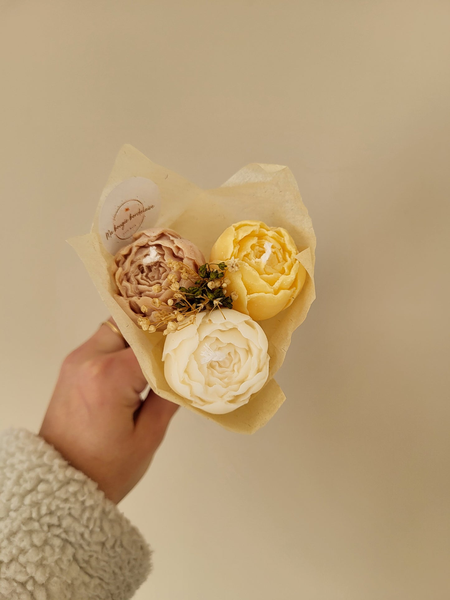 Bougie décorative - Bouquet de pivoines
