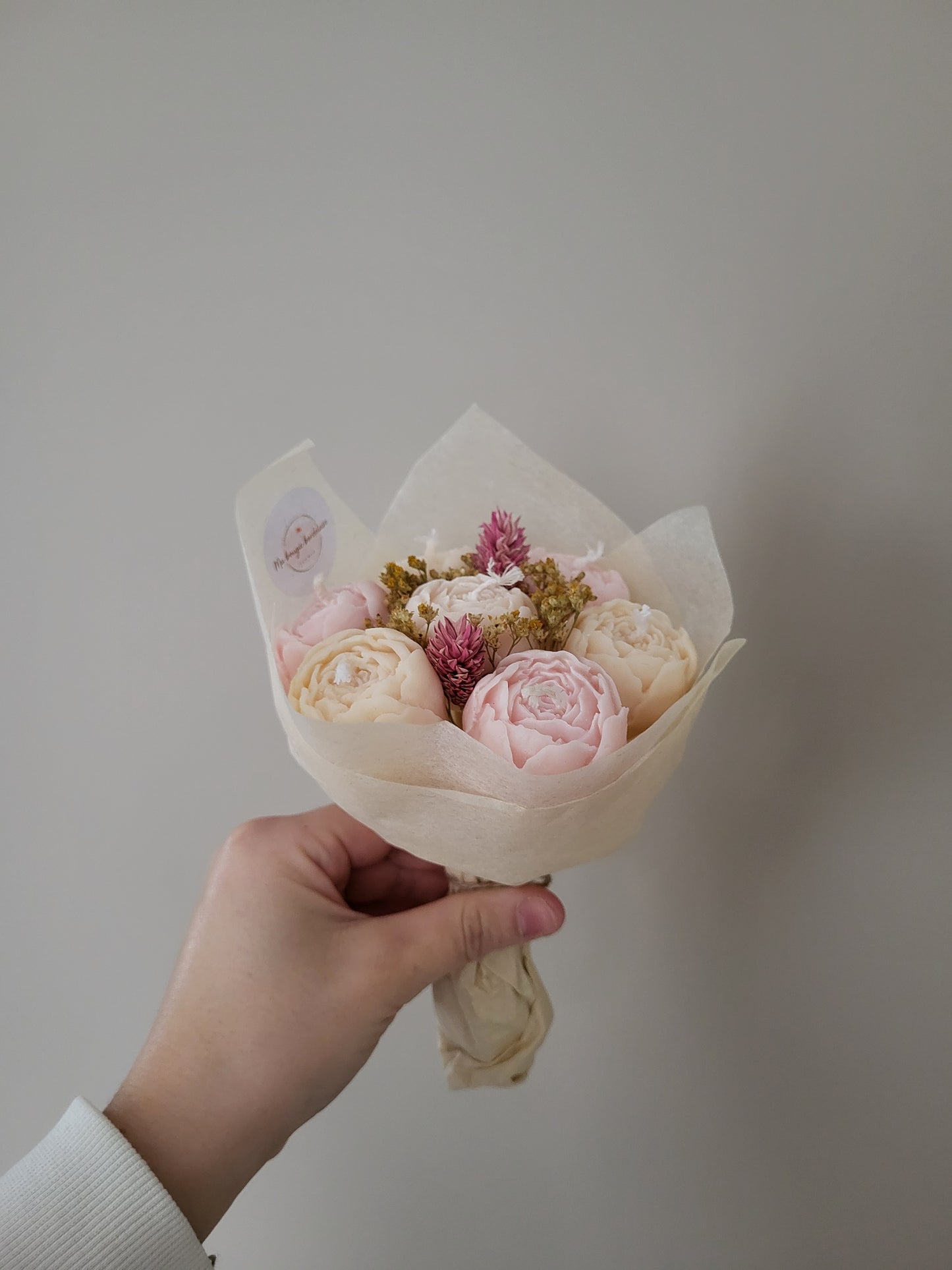Bouquet de pivoines en bougie artisanale