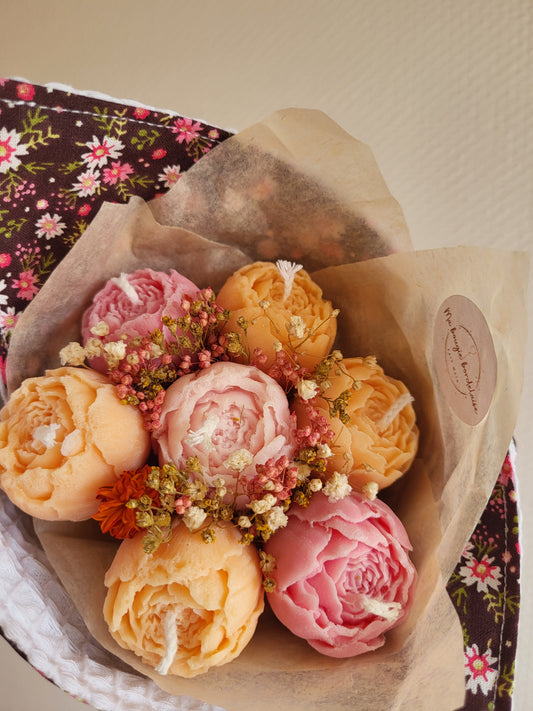 Bouquet 7 fleurs en bougies et torchon