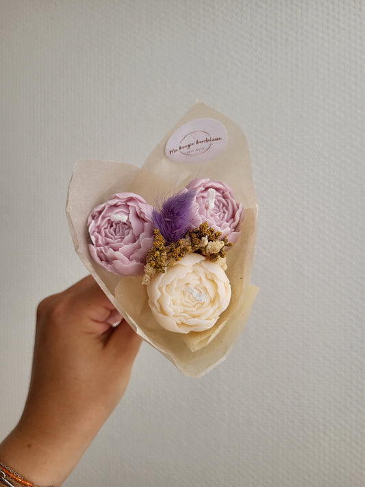 Bouquet de 3 pivoines en bougies