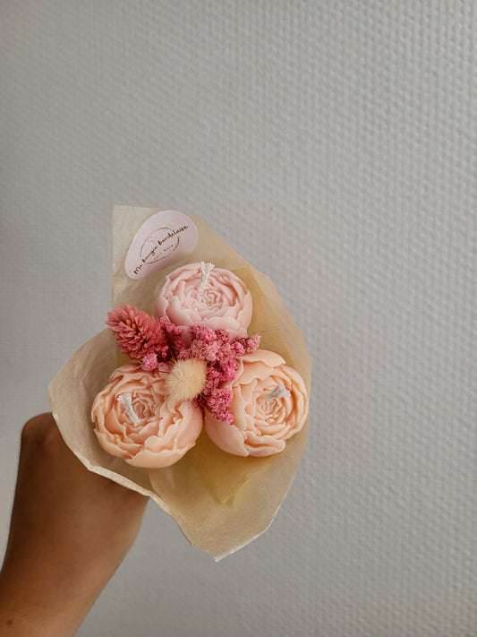 Bouquet de pivoines en bougies