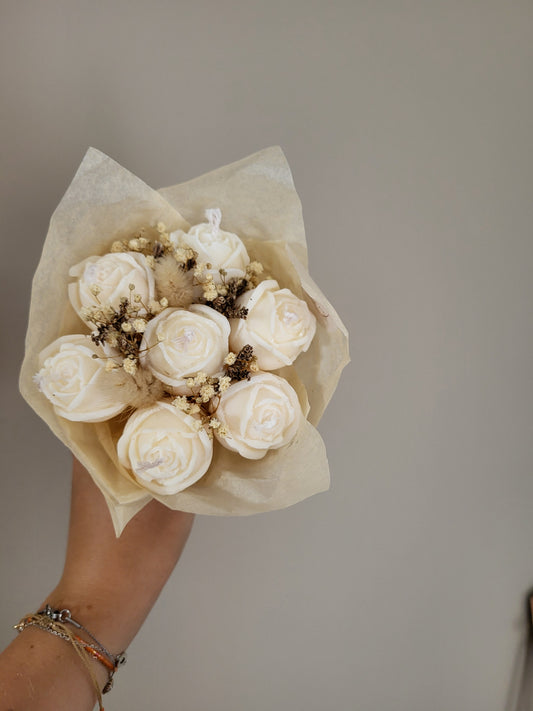 Bouquet 7 roses en bougies
