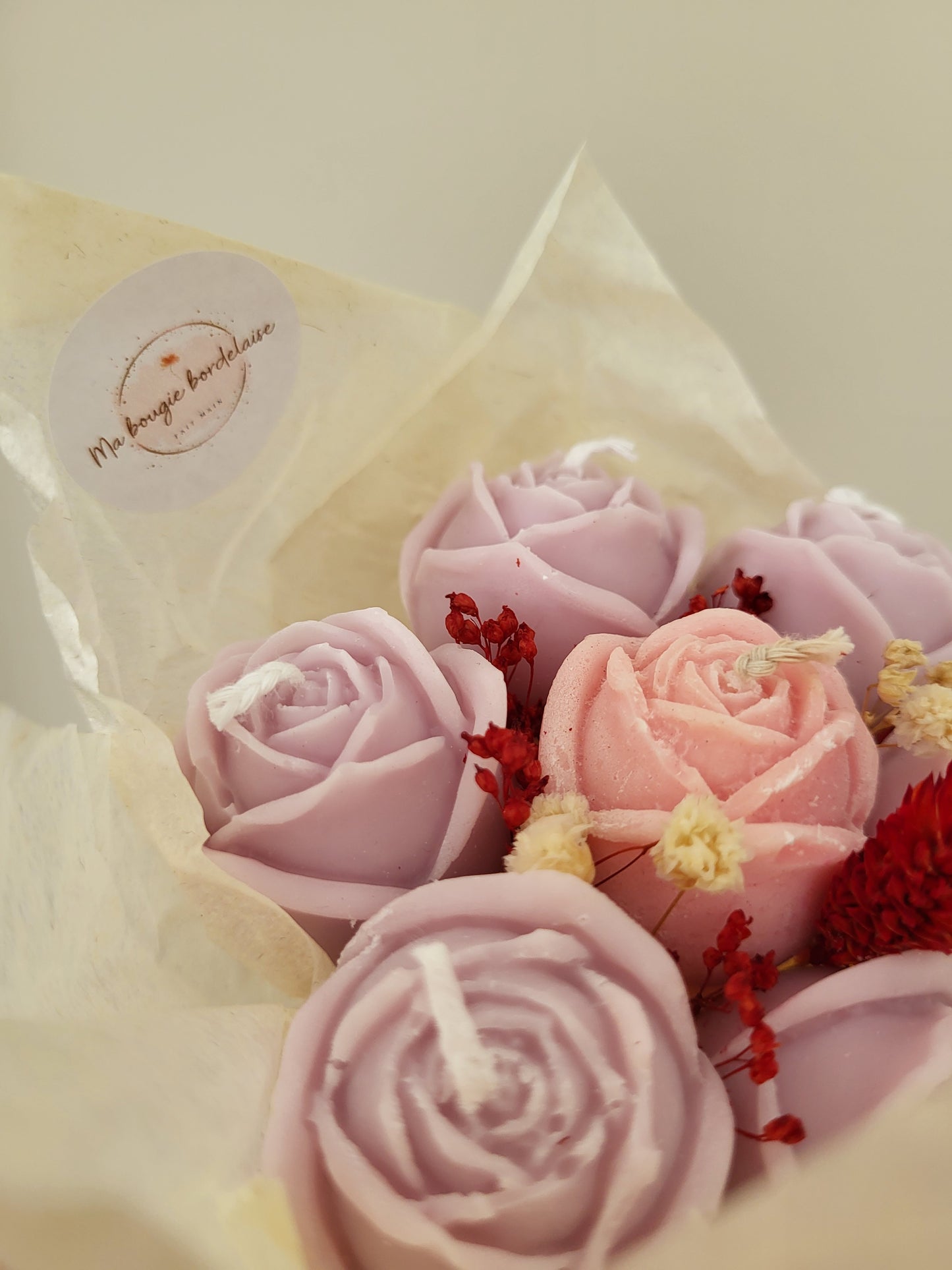 Bouquet de 7 roses en bougies - taille S (rose et violet)
