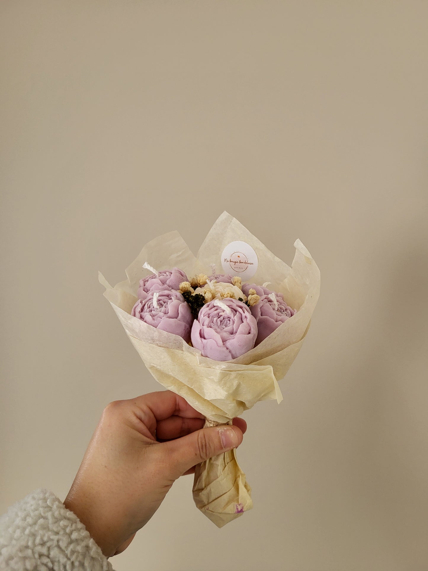 Bouquet de 7 pivoines en bougies - taille S (violet et blanc)