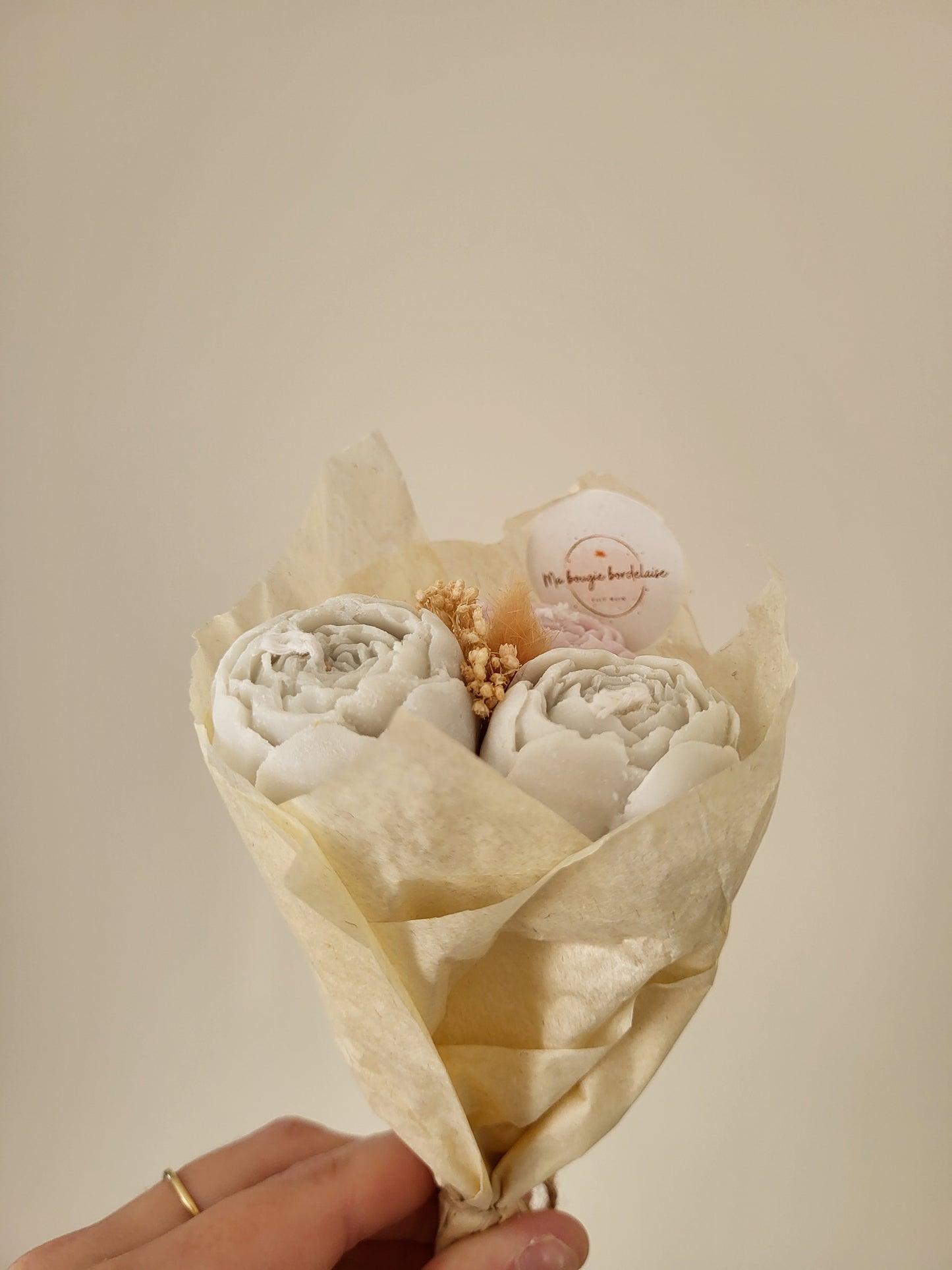 Bouquet de 3 pivoines en bougies - taille S (gris et parme)