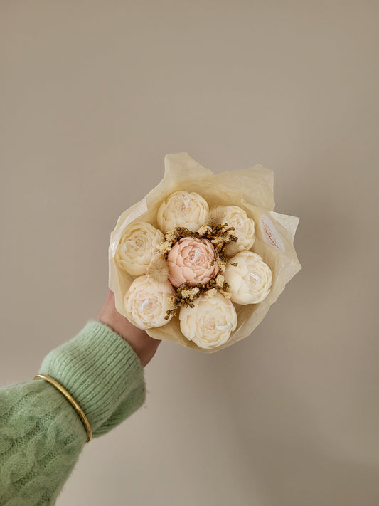 Bougie fleurie artisanale - Bouquet de pivoines