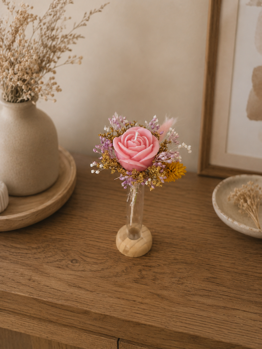 Petit bouquet de 1 rose en bougie (taille S) & soliflore