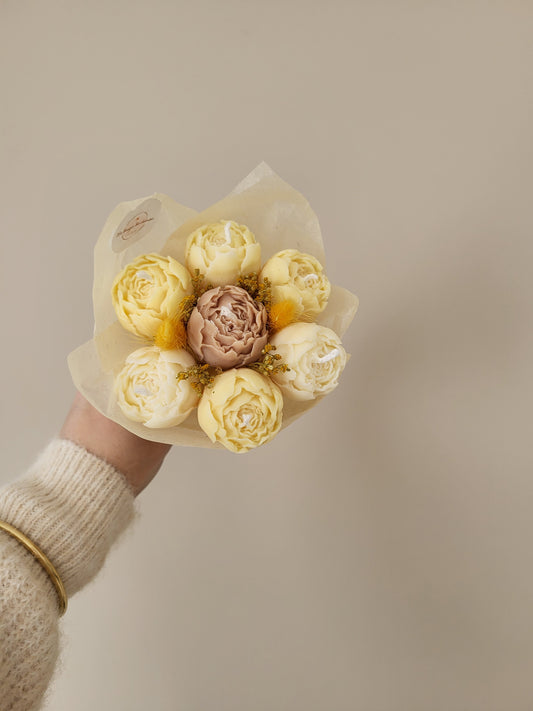 Bougie fleurie artisanale - Bouquet pivoines