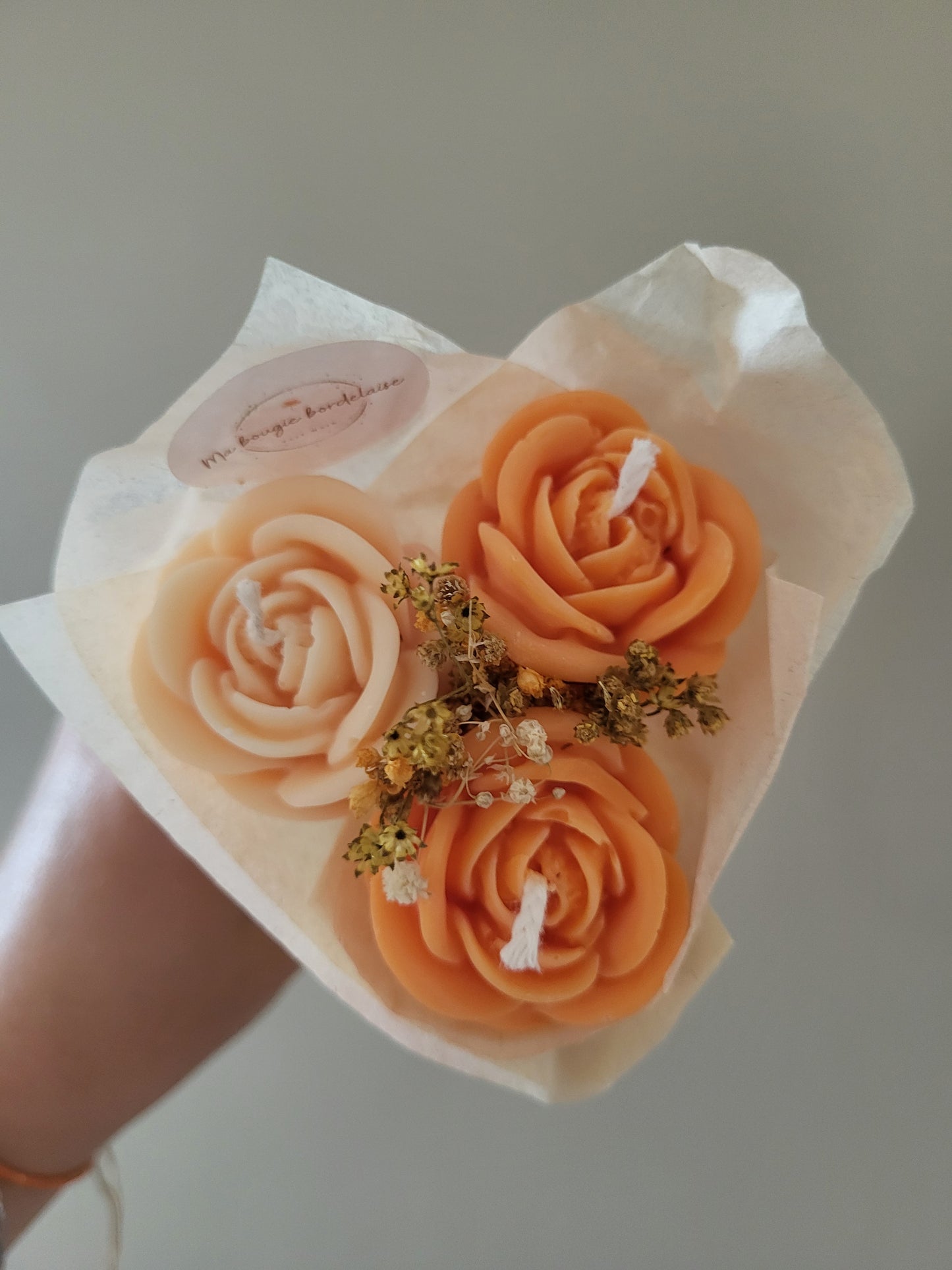 Bouquet de 3 roses en bougies - taille S (saumon & orange)