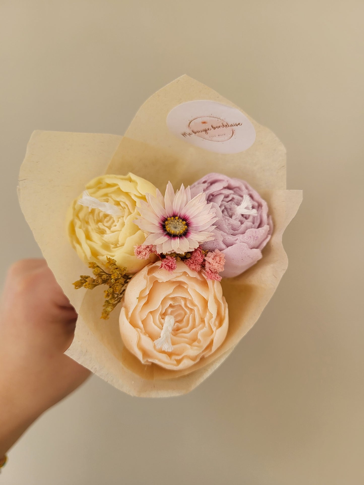Bouquet de 3 pivoines en bougies - taille S (couleur pastel)