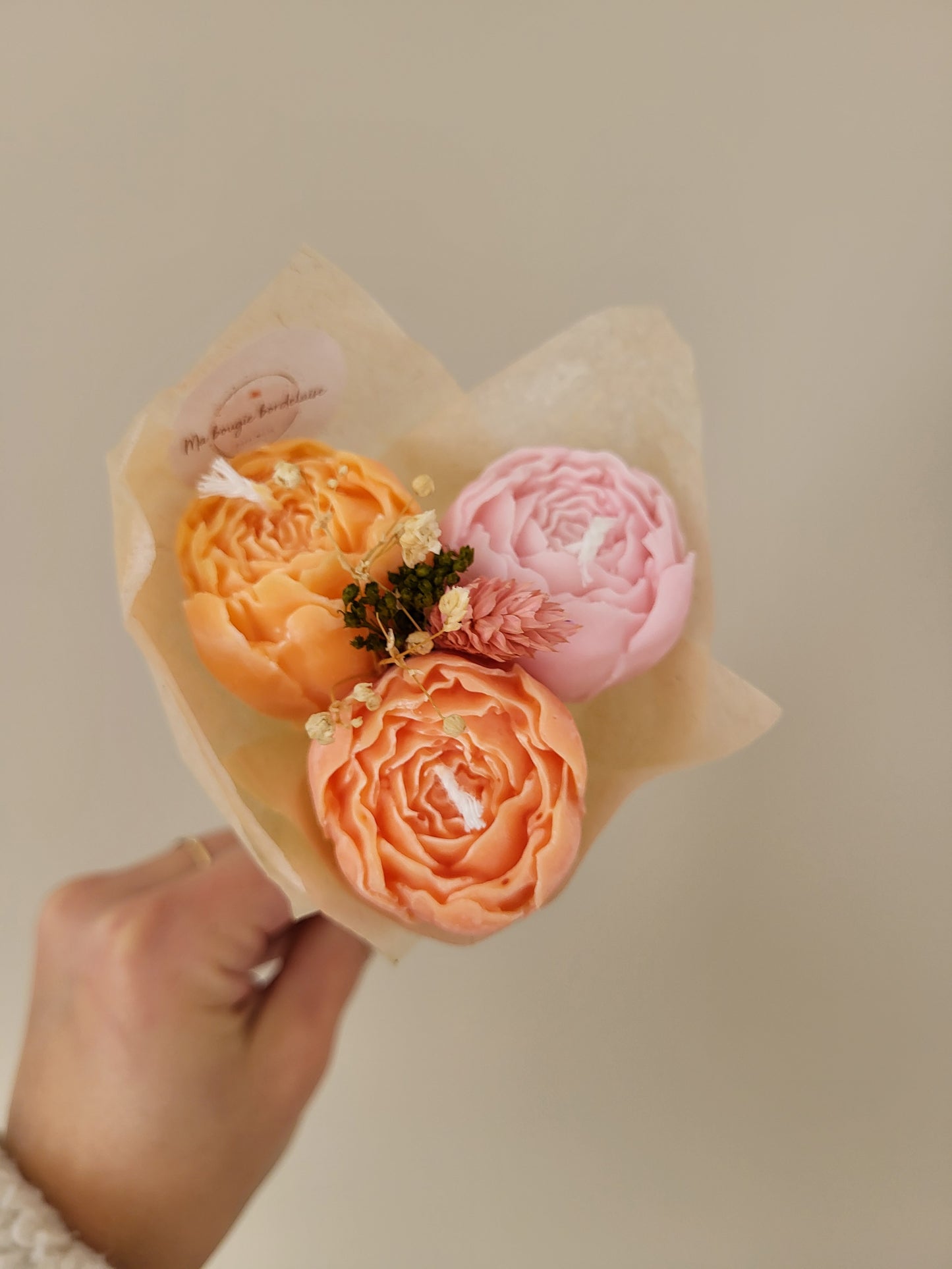 Bouquet de pivoines en bougie artisanale