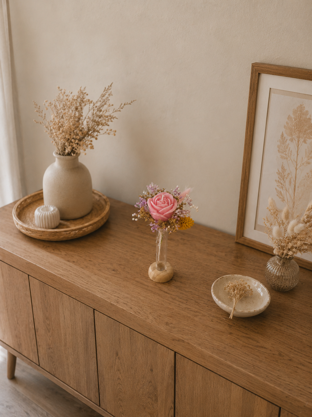 Petit bouquet de 1 rose en bougie (taille S) & soliflore