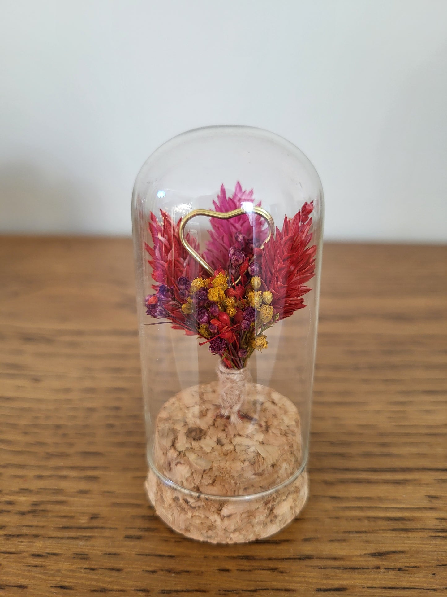 Cloche de fleurs séchées – Création artisanale Saint-Valentin