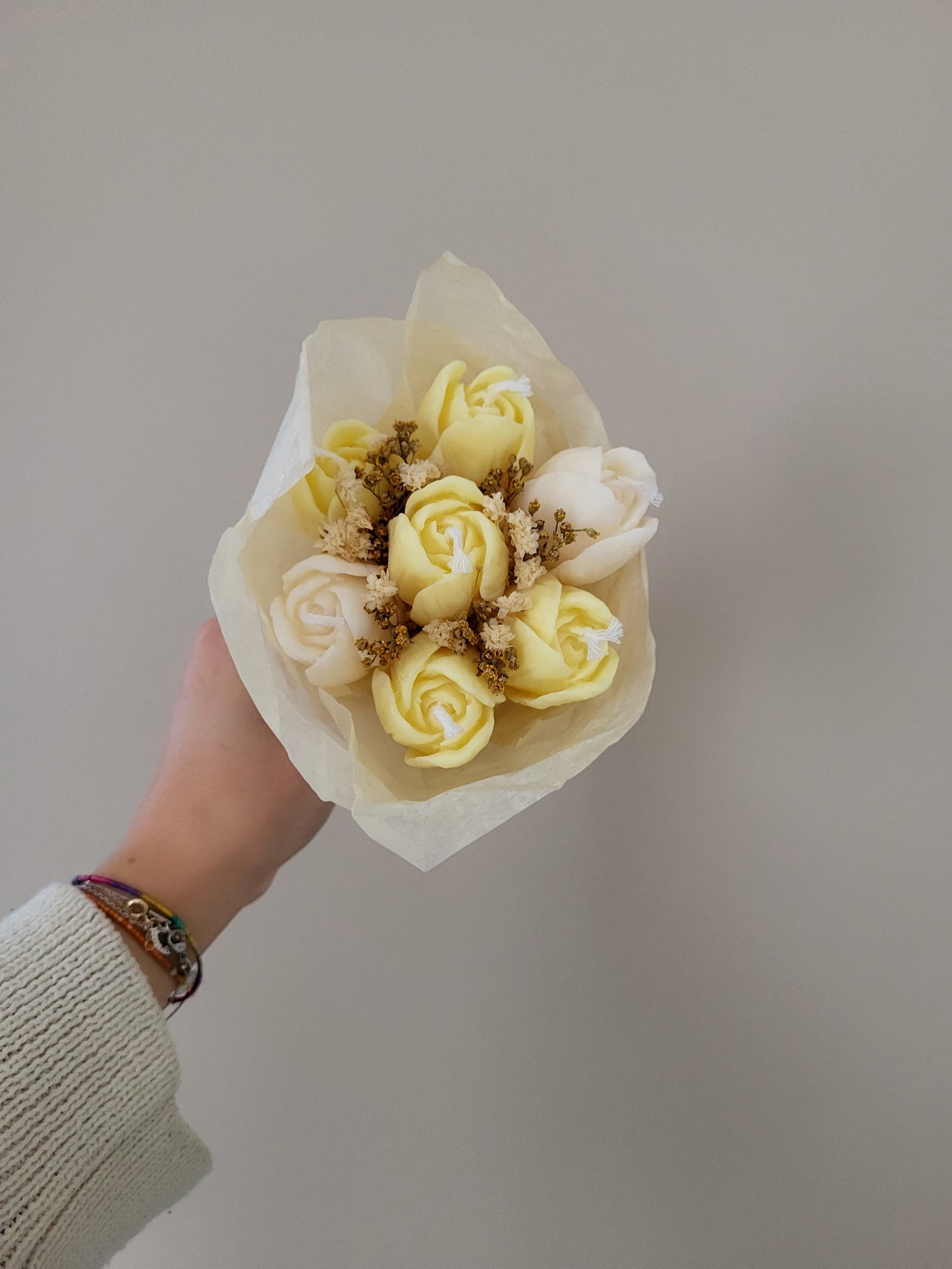 Bouquet de 7 tulipes en bougies - taille S (jaune-blanc)