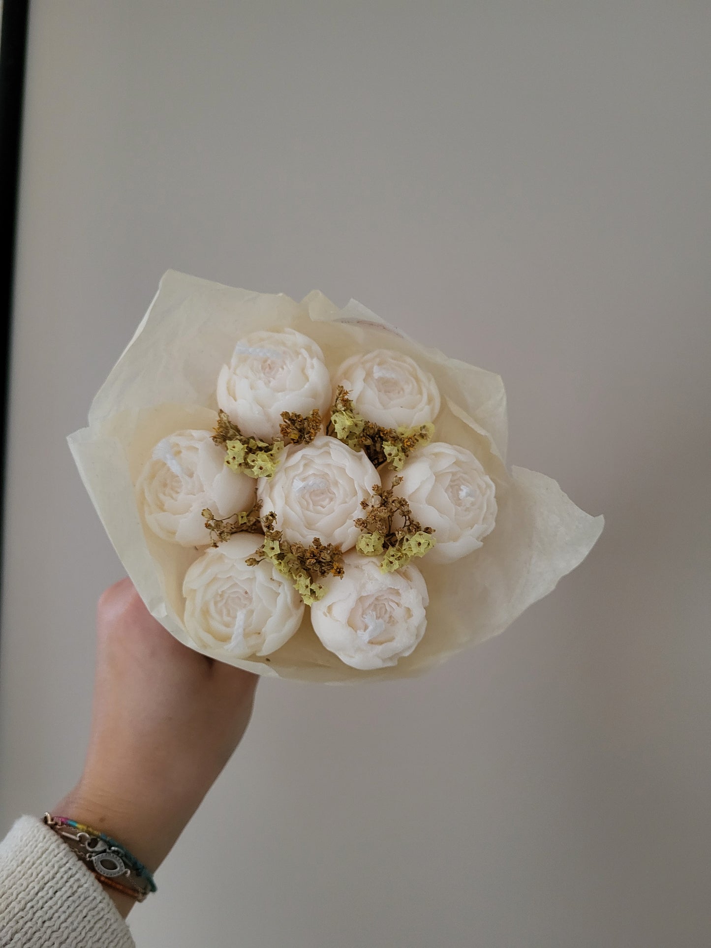 Bouquet de pivoines en bougie artisanale