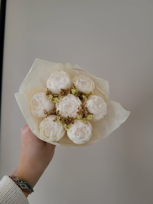 Bouquet de pivoines en bougie artisanale