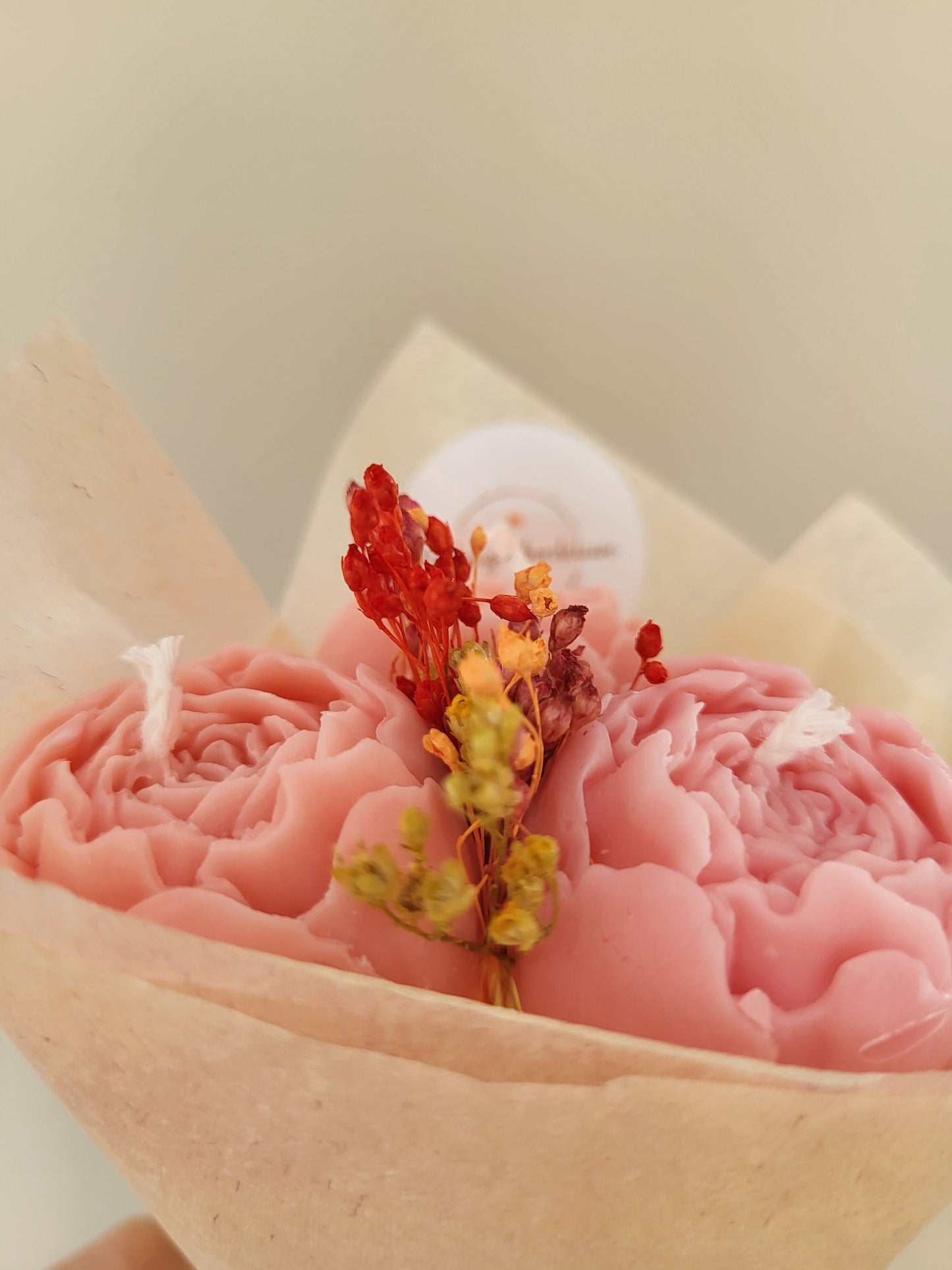 Bouquet de 3 pivoines en bougies - taille S (rose)