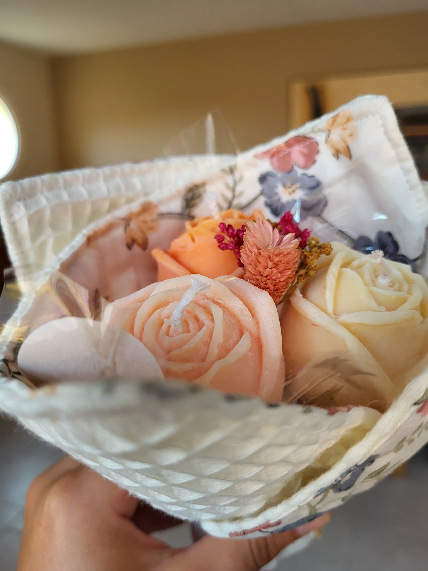Bouquet de 3 roses & torchon en coton fait main