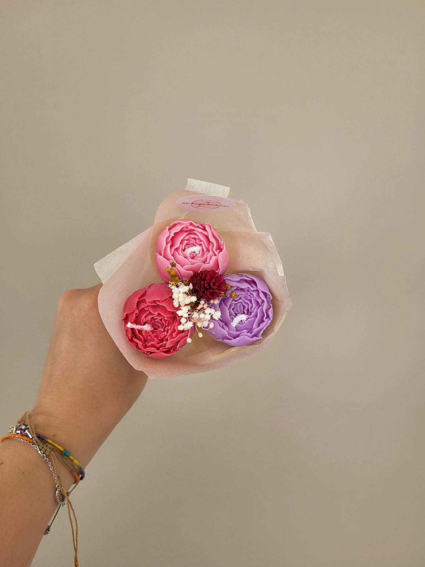 Bouquet de 3 pivoines en bougies - taille S (nuances de rose-violet)