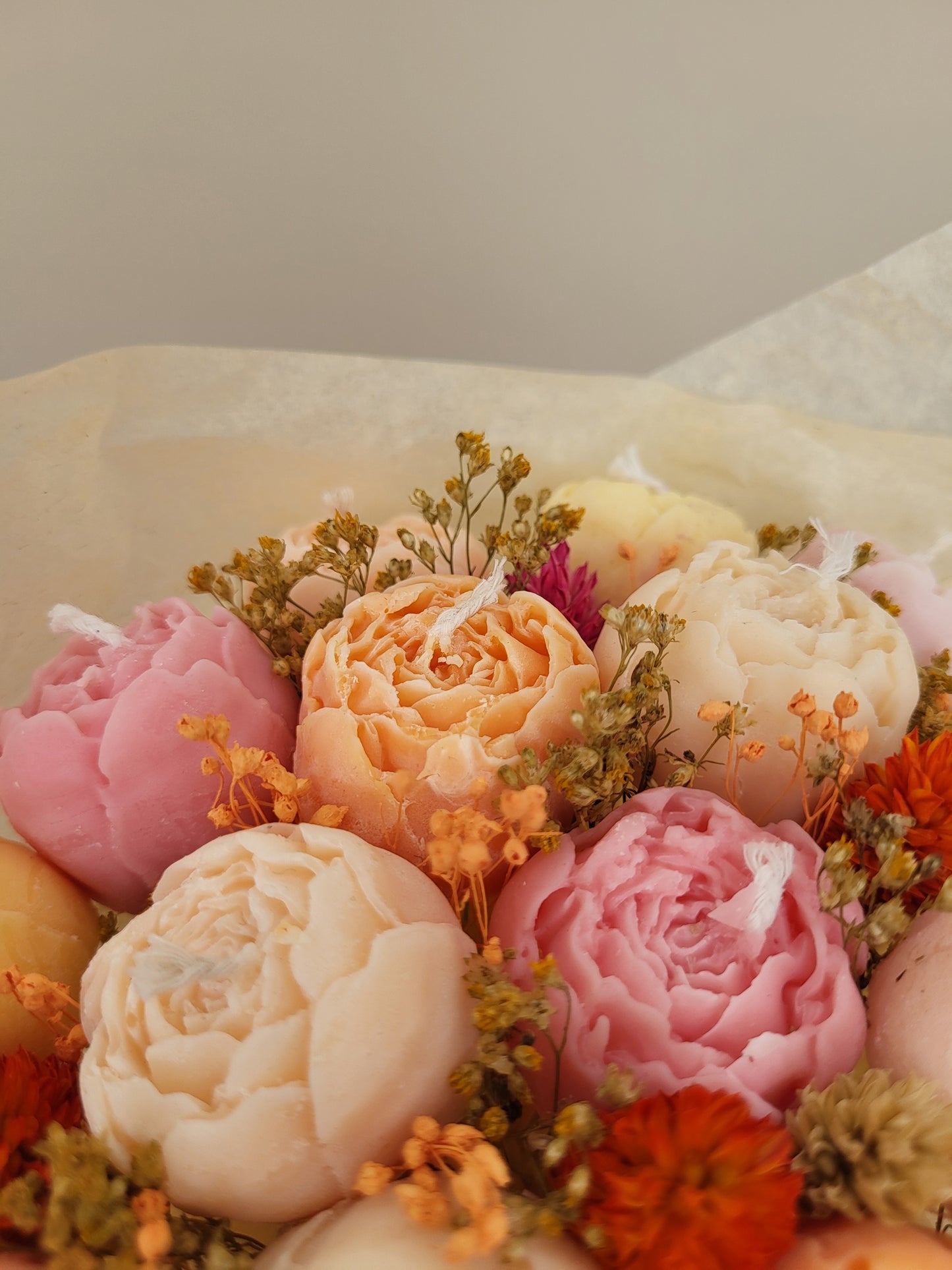 Gros bouquet de pivoines en bougies (taille S) - bouquet de mariée