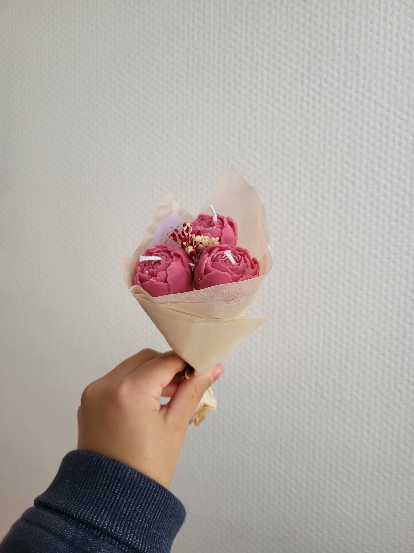 Bougie décorative - Bouquet de pivoines