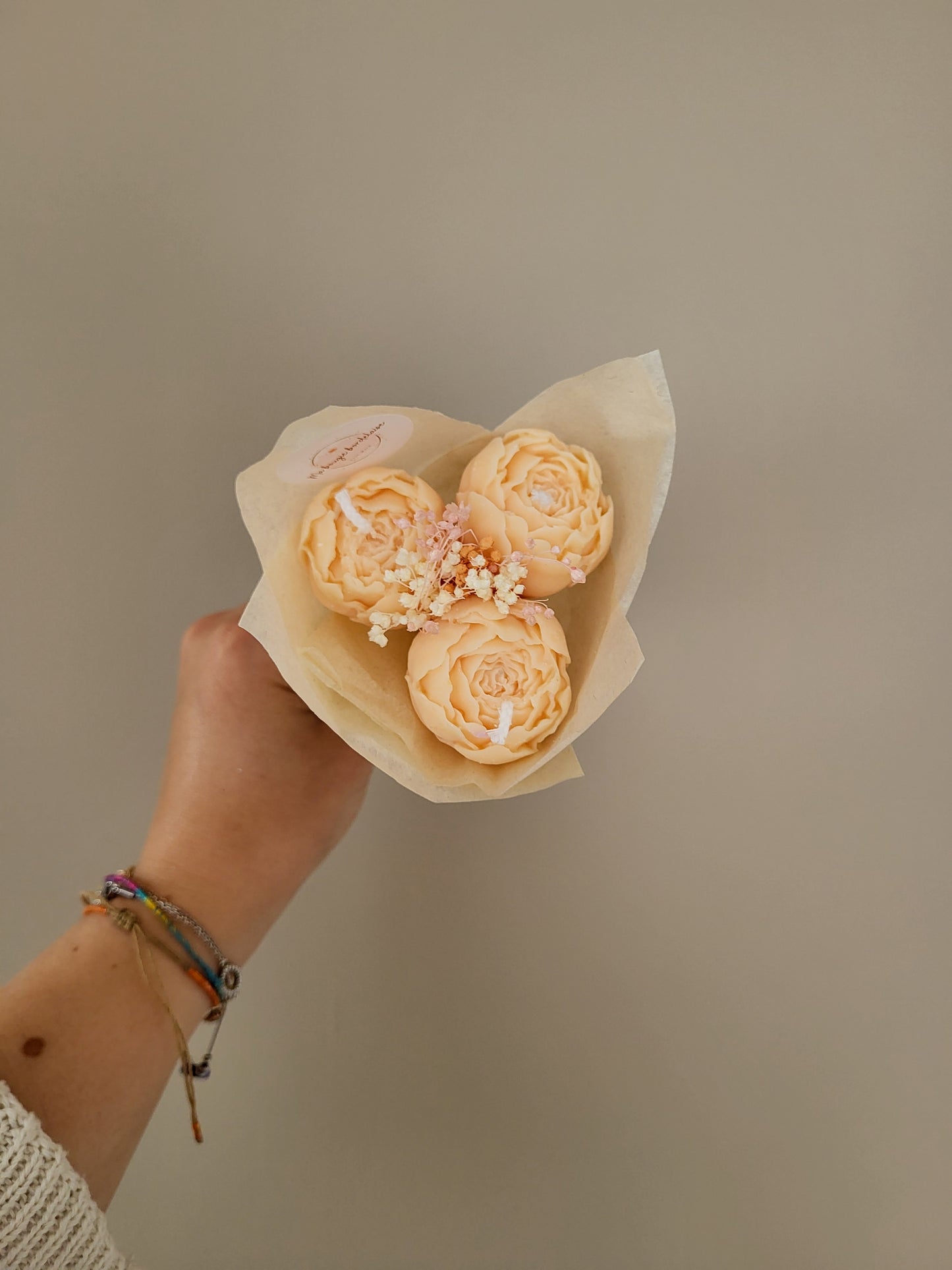 Bouquet de 3 pivoines en bougies - taille S (saumon)