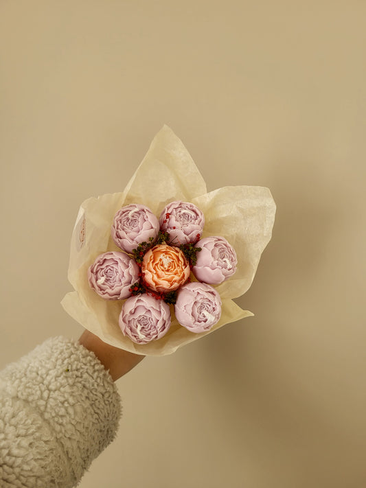 Bougie décorative - Bouquet de pivoines