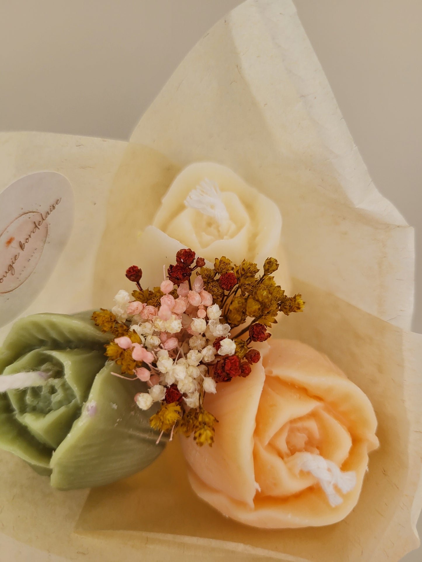 Bouquet de 3 tulipes en bougies - taille S (vert-saumon-blanc)
