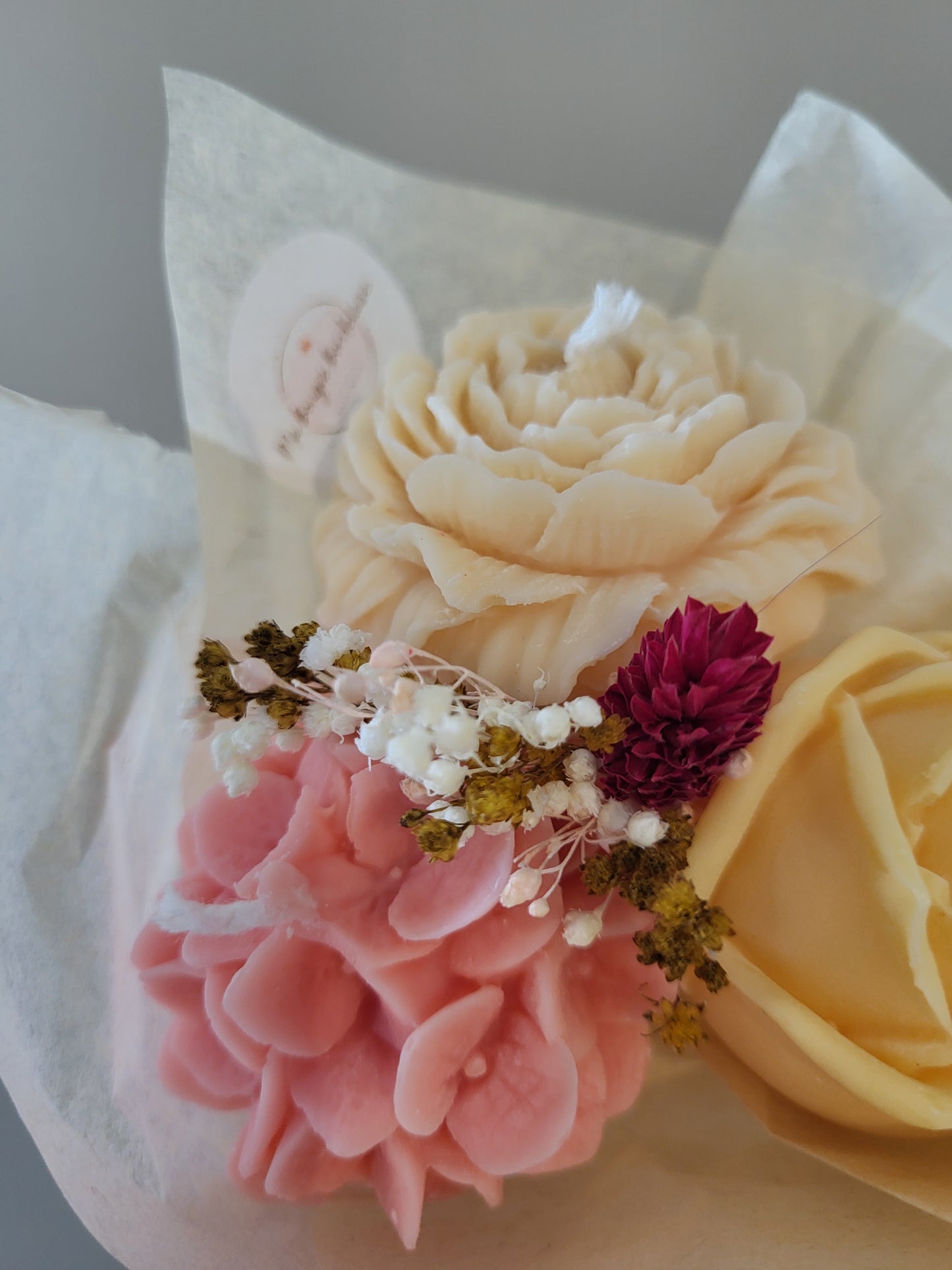 Bouquet personnalisé 3 fleurs - Taille M