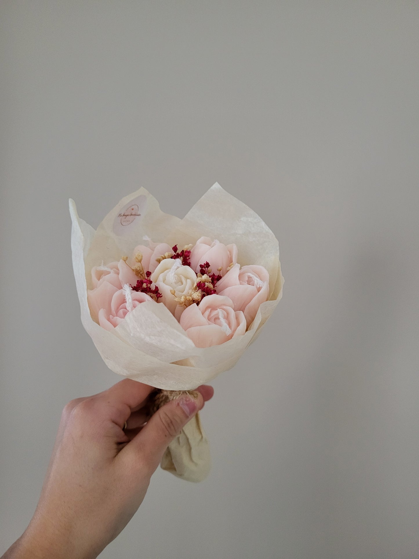 Bouquet de 7 tulipes en bougies - taille S (rose pâle-blanc)