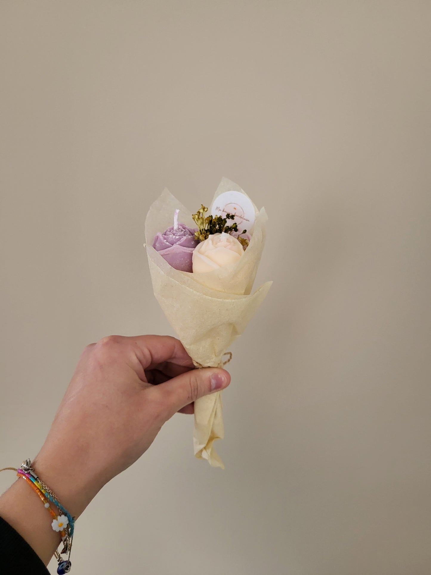 Bouquet de roses en bougies artisanales