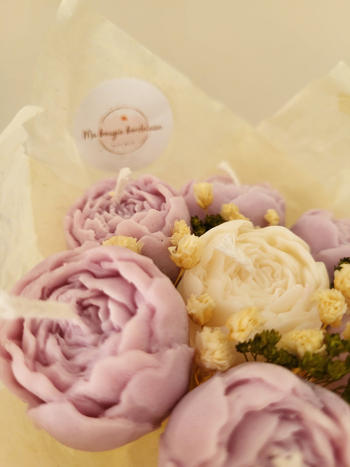 Bouquet de 7 pivoines en bougies - taille S (violet et blanc)