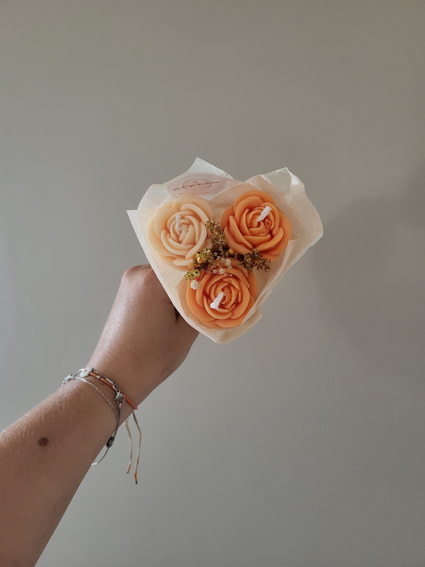 Bouquet de 3 roses en bougies - taille S (saumon & orange)