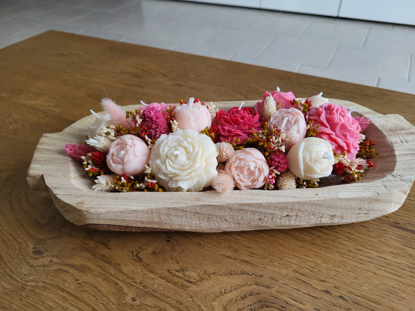 Centre de table fleuri en bougies – Création artisanale en fleurs séchées