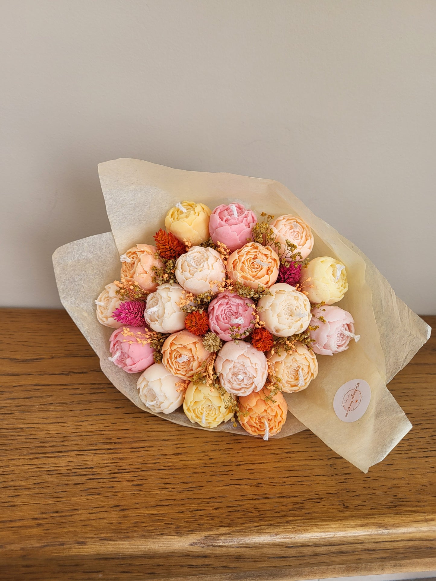 Gros bouquet de pivoines en bougies (taille S) - bouquet de mariée
