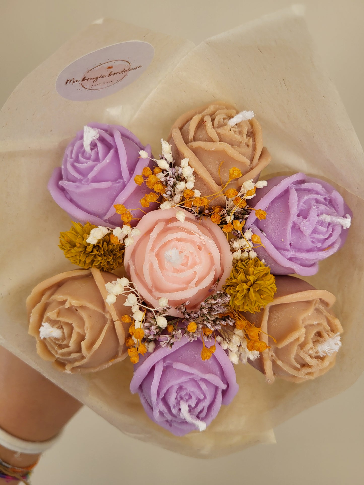 Bouquet de 7 roses en bougies - taille S (rose-violet-marron)