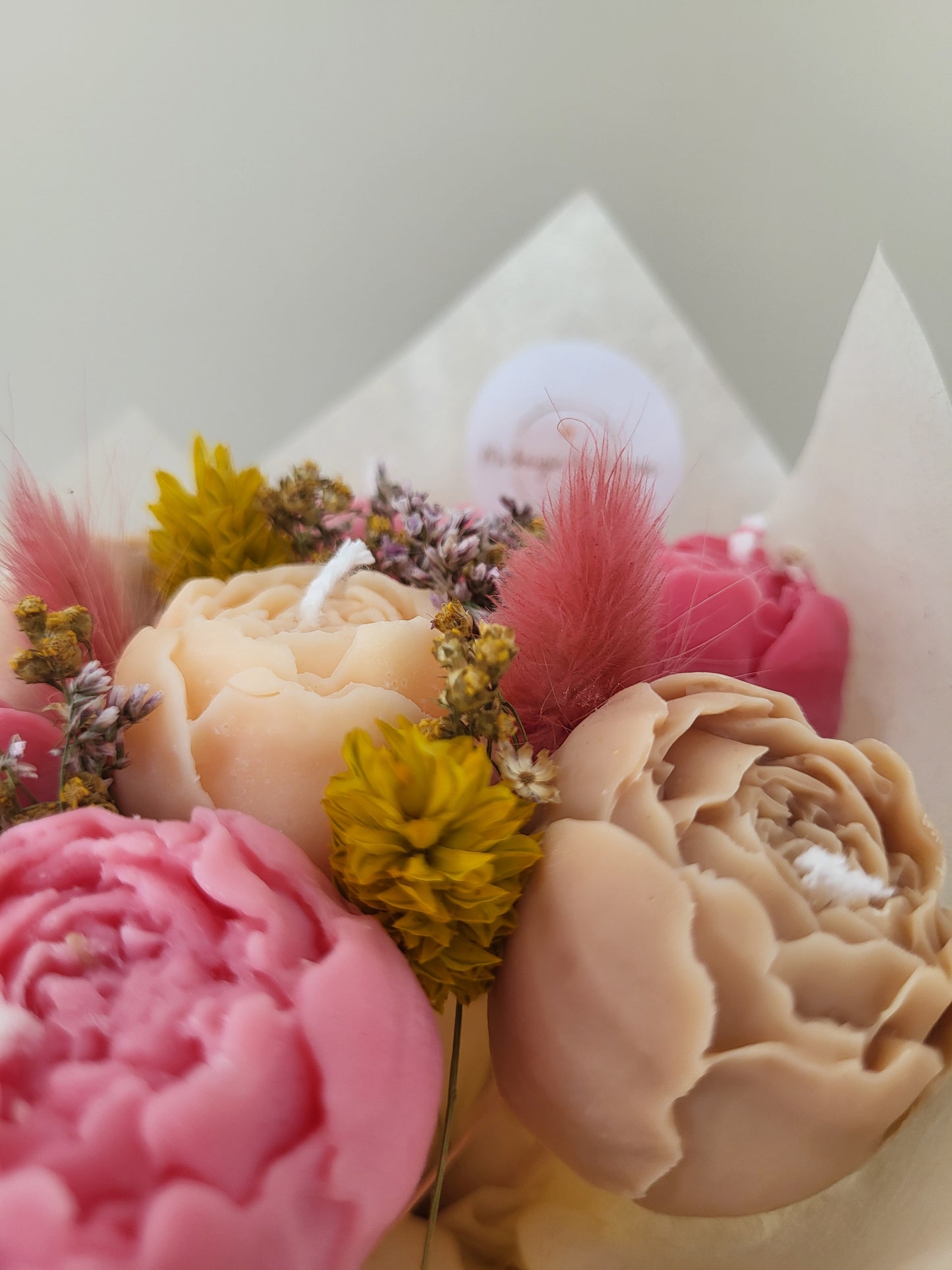 Bouquet de pivoines en bougies - Lundi