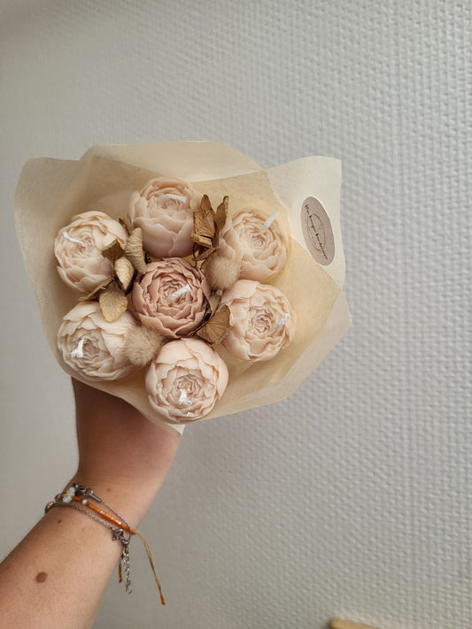 Bouquet en bougie pivoines