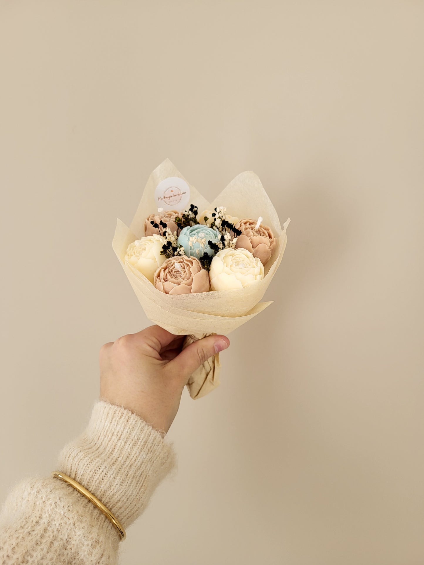 Bouquet de 7 pivoines en bougies - (marron-bleu-blanc)
