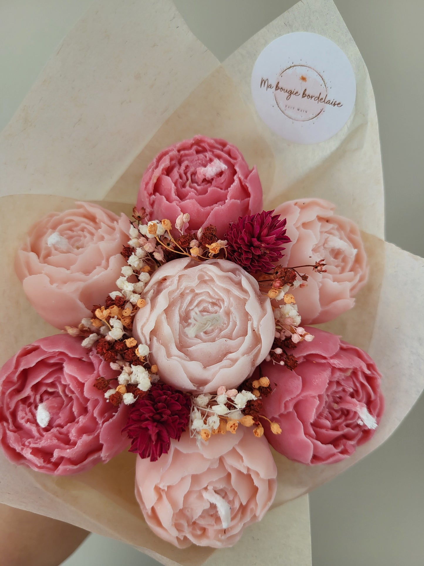 Bouquet de 7 pivoines en bougies - taille S (nuances de roses)